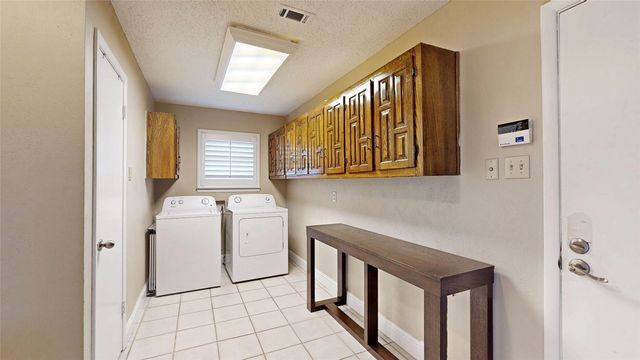 1402 Canadian Circle, Grand Prairie, TX 75050