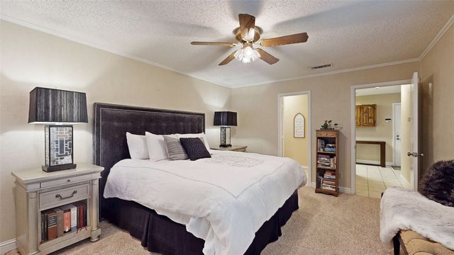 1402 Canadian Circle, Grand Prairie, TX 75050