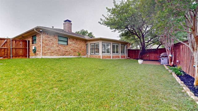 1402 Canadian Circle, Grand Prairie, TX 75050