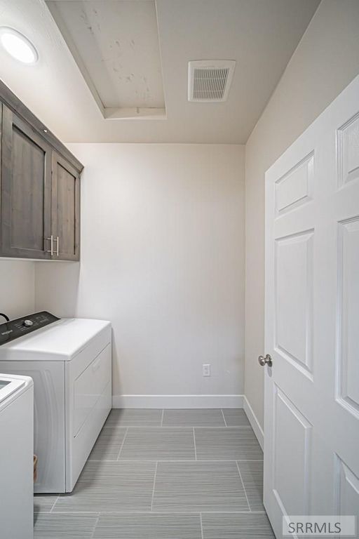 Image 14 of property listing at 352 7th Street, Idaho Falls, ID 83401