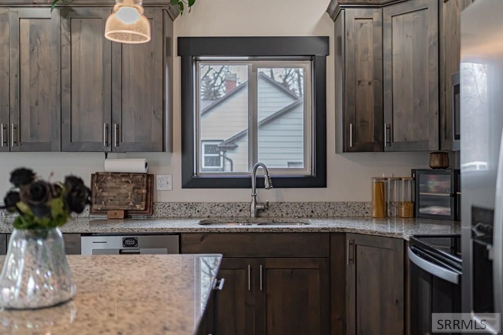 Image 38 of property listing at 352 7th Street, Idaho Falls, ID 83401