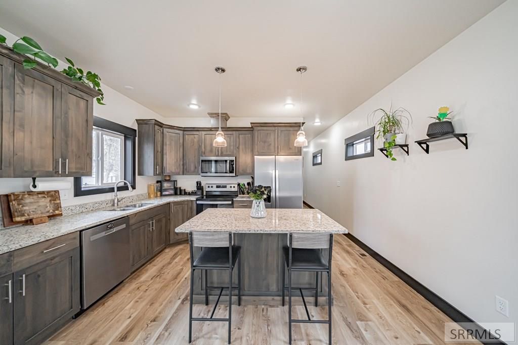 Image 8 of property listing at 352 7th Street, Idaho Falls, ID 83401