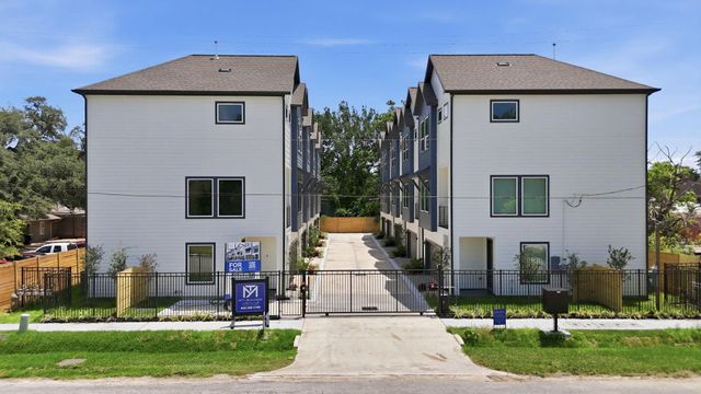 1398 Cedar Post Lane, Houston, TX 77055