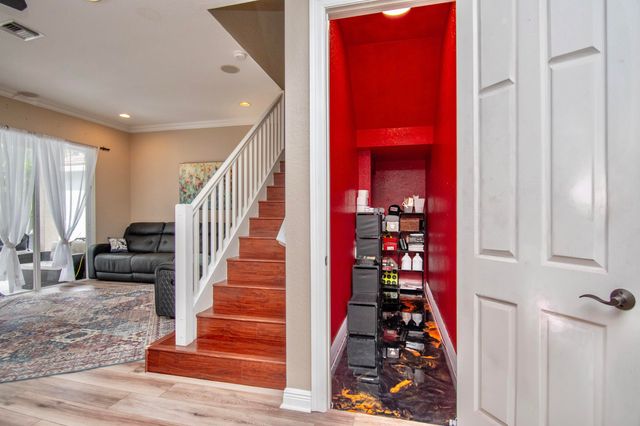 10833 Lake Wynds Court, Boynton Beach, FL 33437