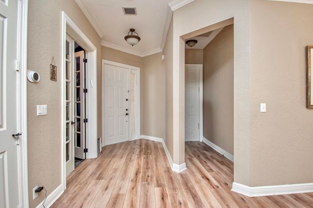 10833 Lake Wynds Court, Boynton Beach, FL 33437