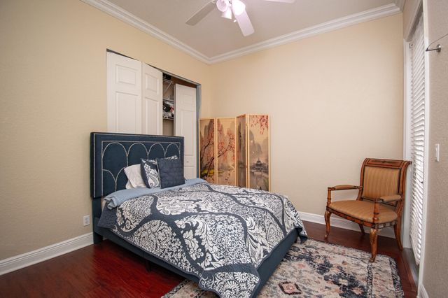 10833 Lake Wynds Court, Boynton Beach, FL 33437