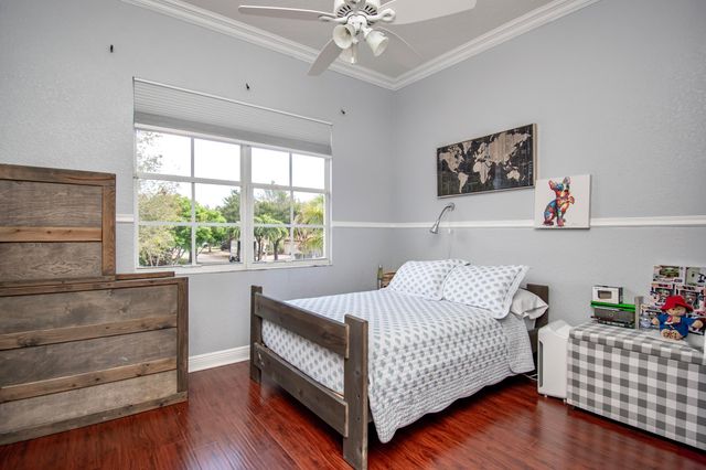 10833 Lake Wynds Court, Boynton Beach, FL 33437