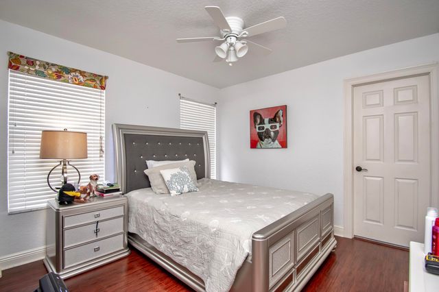 10833 Lake Wynds Court, Boynton Beach, FL 33437