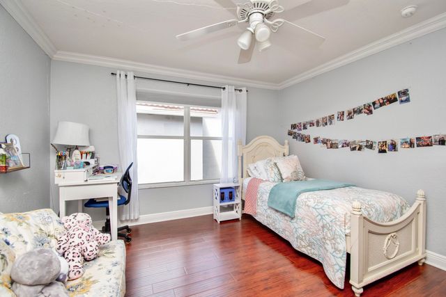 10833 Lake Wynds Court, Boynton Beach, FL 33437