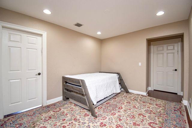 10833 Lake Wynds Court, Boynton Beach, FL 33437