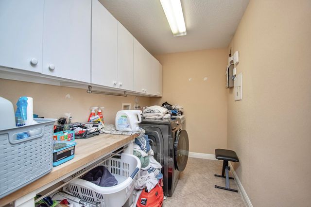 10833 Lake Wynds Court, Boynton Beach, FL 33437