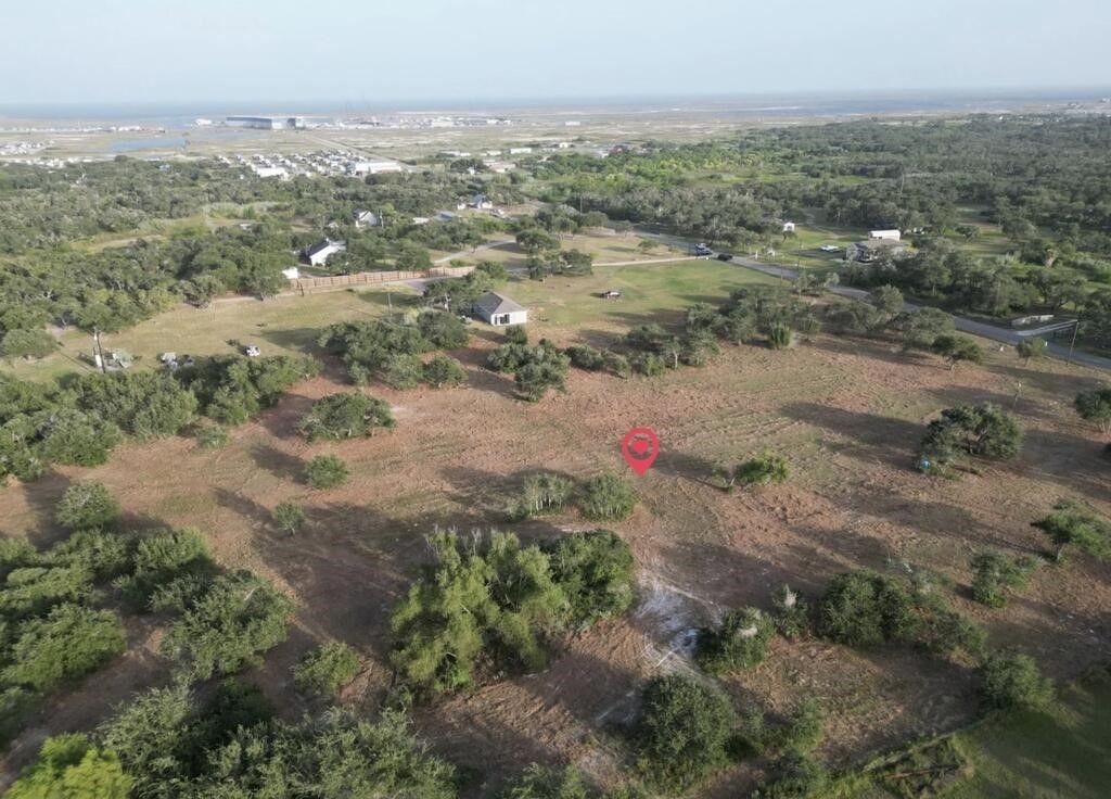 1502 16th St, Rockport, TX 78382 — photo 3