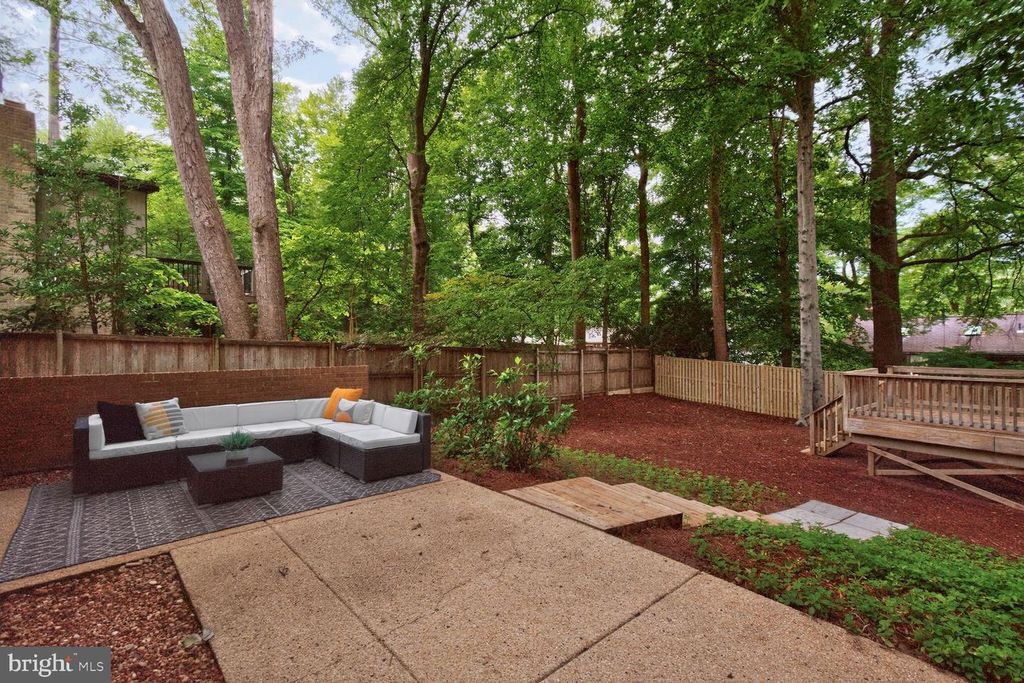 Image 22 of property listing at 7036 BUXTON TER, Bethesda, MD 20817