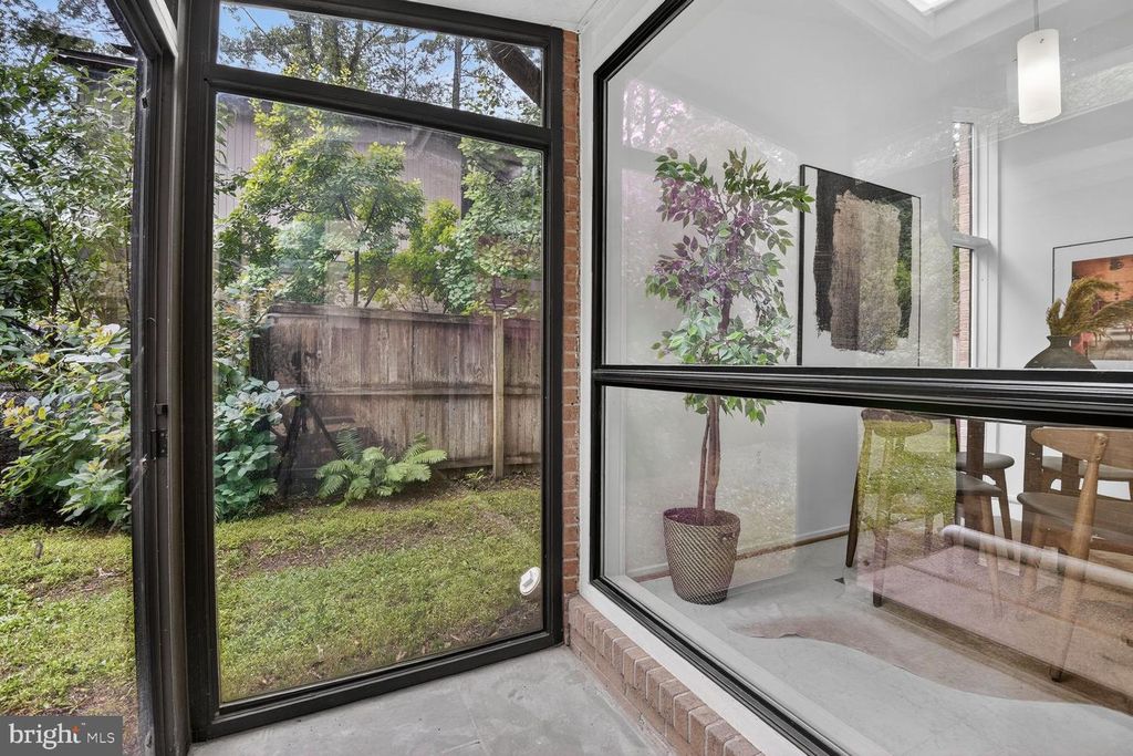 Image 29 of property listing at 7036 BUXTON TER, Bethesda, MD 20817