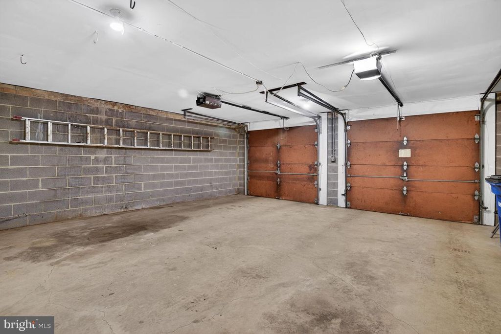 Image 33 of property listing at 7036 BUXTON TER, Bethesda, MD 20817