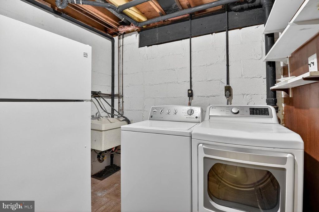 Image 64 of property listing at 7036 BUXTON TER, Bethesda, MD 20817