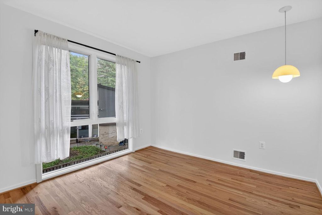 Image 77 of property listing at 7036 BUXTON TER, Bethesda, MD 20817