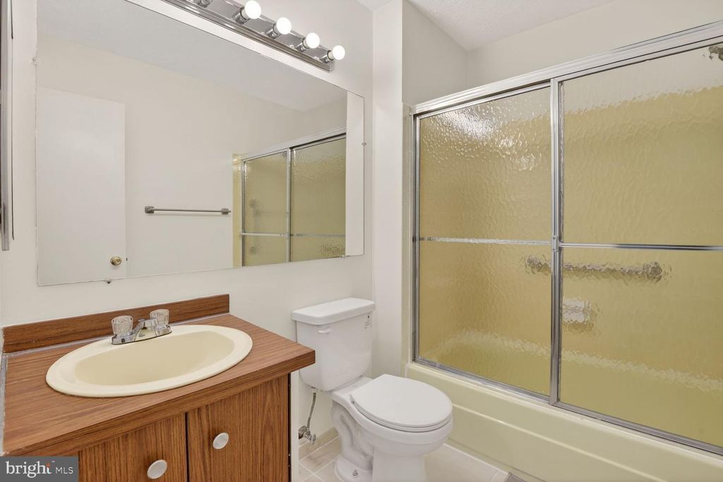 Image 78 of property listing at 7036 BUXTON TER, Bethesda, MD 20817