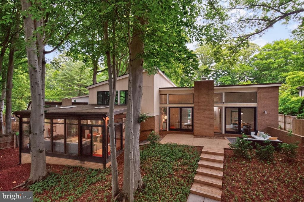 Image 82 of property listing at 7036 BUXTON TER, Bethesda, MD 20817