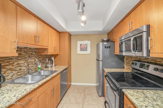 7350 N VIA PASEO DEL SUR -- O105, Scottsdale, AZ 85258