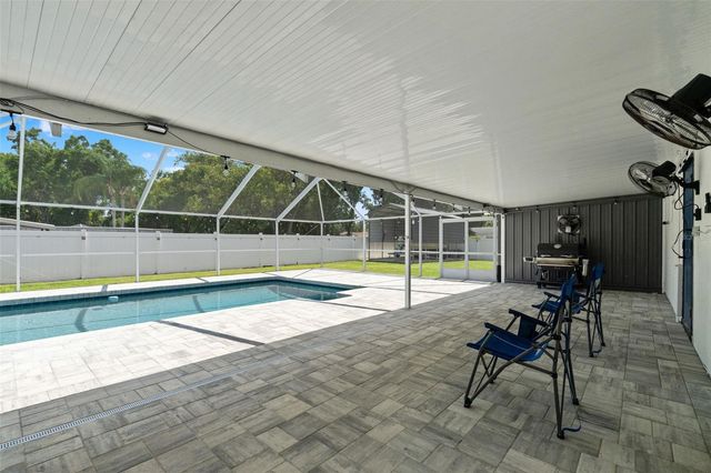 8014 N HABANA AVENUE, Tampa, FL 33614