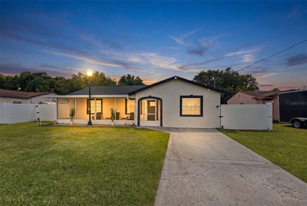 8014 N HABANA AVENUE, Tampa, FL 33614