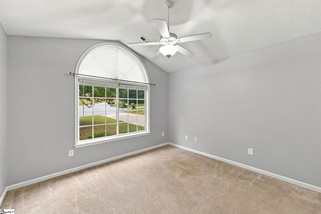 9 Avebury Court, Travelers Rest, SC 29690