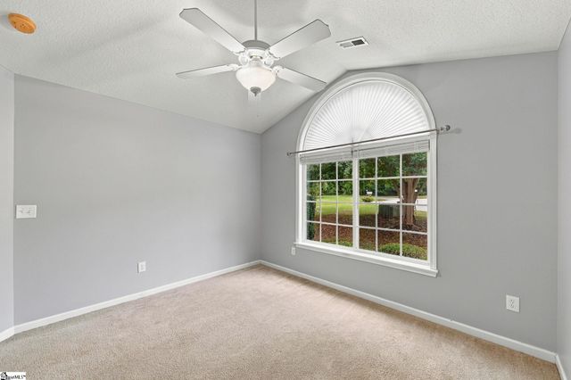 9 Avebury Court, Travelers Rest, SC 29690