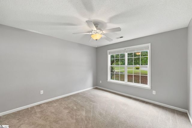 9 Avebury Court, Travelers Rest, SC 29690