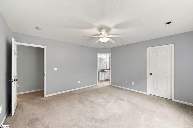 9 Avebury Court, Travelers Rest, SC 29690