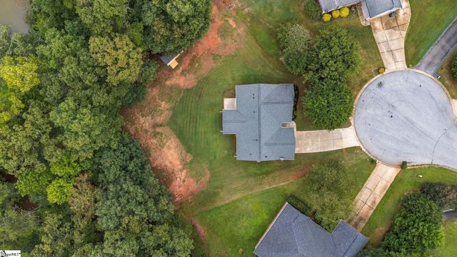 9 Avebury Court, Travelers Rest, SC 29690