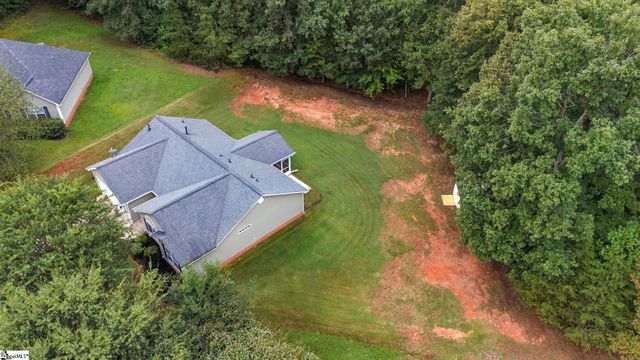 9 Avebury Court, Travelers Rest, SC 29690