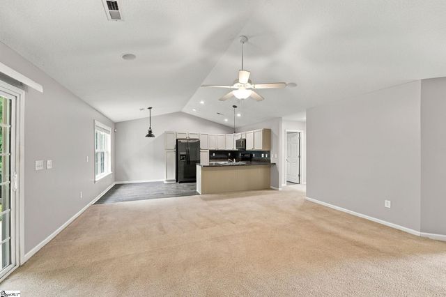 9 Avebury Court, Travelers Rest, SC 29690