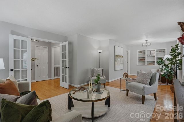 6109 Kingstree Drive, Charlotte, NC 28210