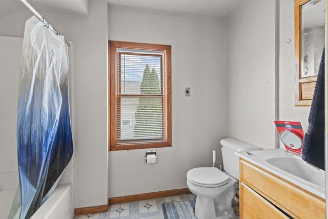 28 E 11TH STREET, Fond Du Lac, WI 54935