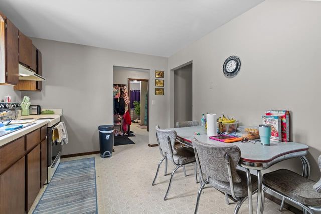 28 E 11TH STREET, Fond Du Lac, WI 54935