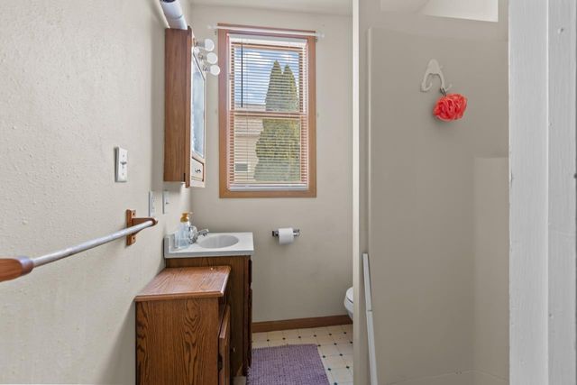 28 E 11TH STREET, Fond Du Lac, WI 54935