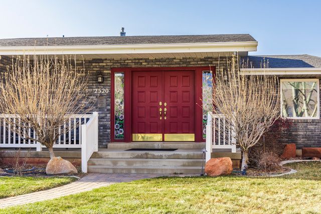 2520 S OAK RIDGE DRIVE DR, Spanish Fork, UT 84660