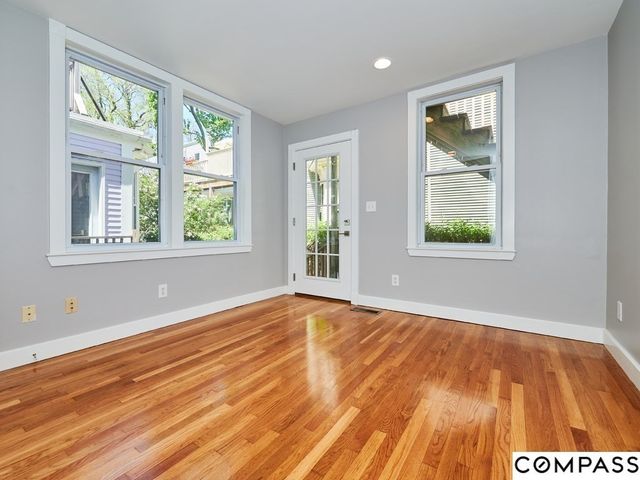 145 Pearl Street 145, Cambridge, MA 02139