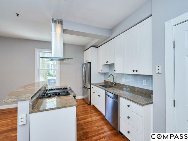 145 Pearl Street 145, Cambridge, MA 02139