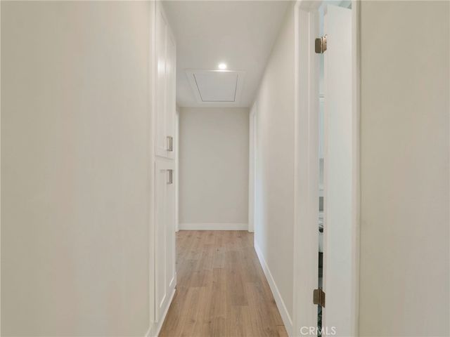 2254 Cross St., La Canada Flintridge, CA 91011