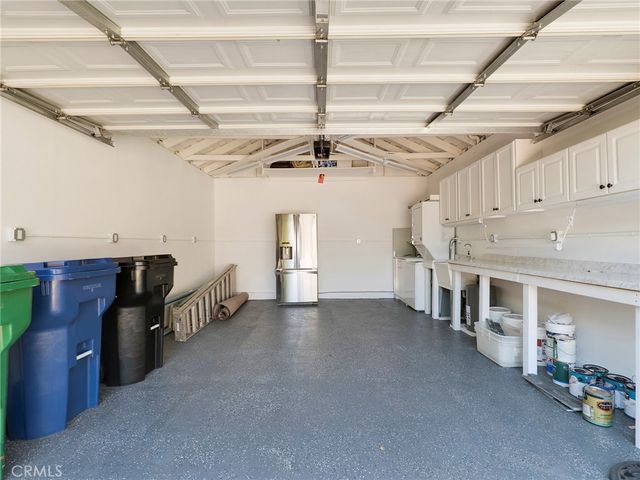 2254 Cross St., La Canada Flintridge, CA 91011