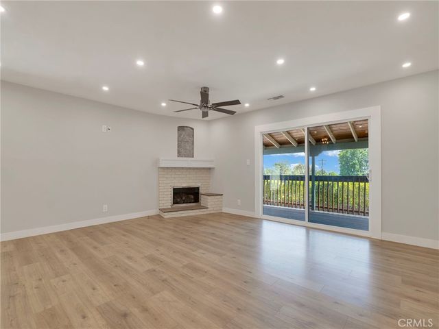 2254 Cross St., La Canada Flintridge, CA 91011