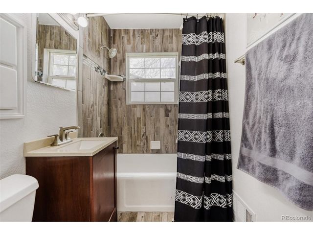 2986 S Downing St, Englewood, CO 80113