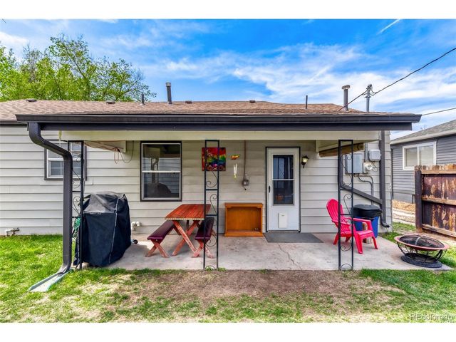 2986 S Downing St, Englewood, CO 80113