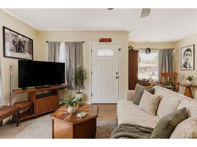 2986 S Downing St, Englewood, CO 80113