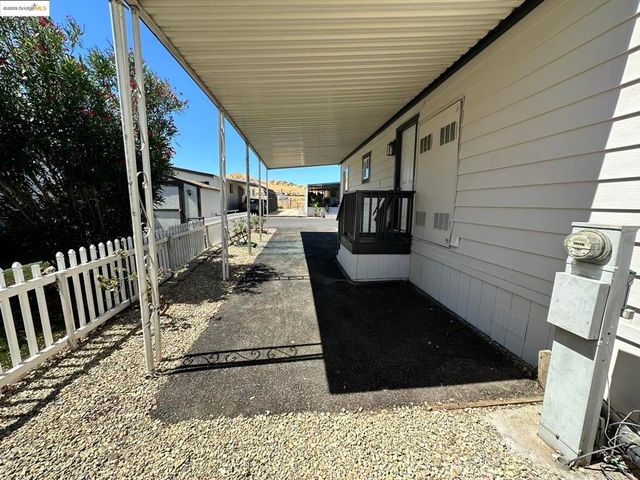 3301 Buchanan Rd, Antioch, CA 94509