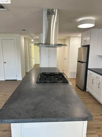 3301 Buchanan Rd, Antioch, CA 94509