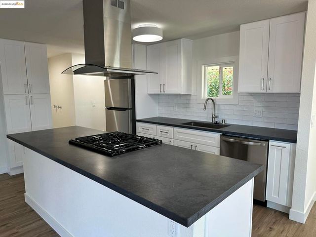 3301 Buchanan Rd, Antioch, CA 94509