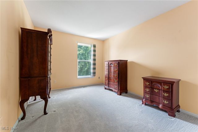 2327 Crockett Circle, Stow, OH 44224